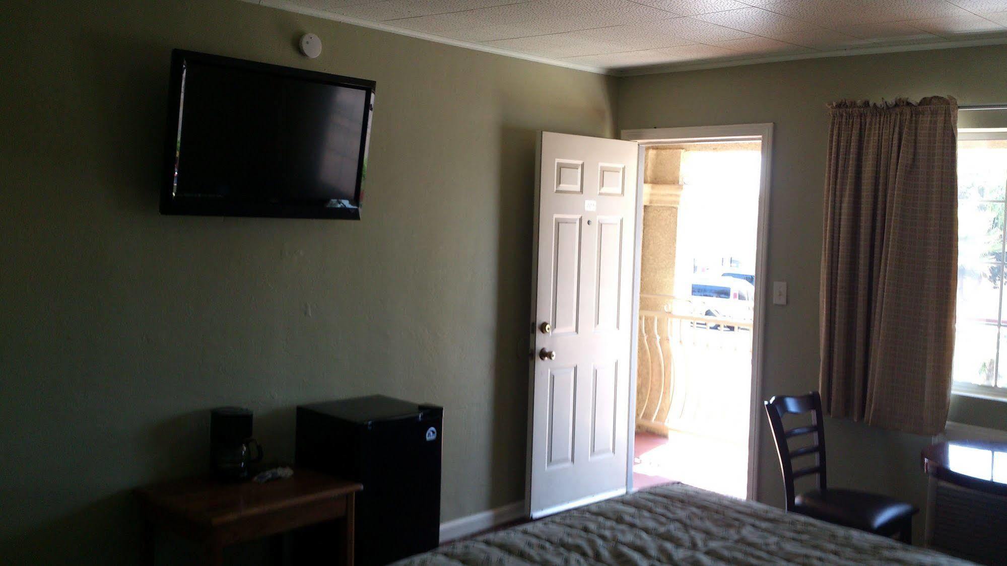 Santa Ana Travel Inn Dış mekan fotoğraf