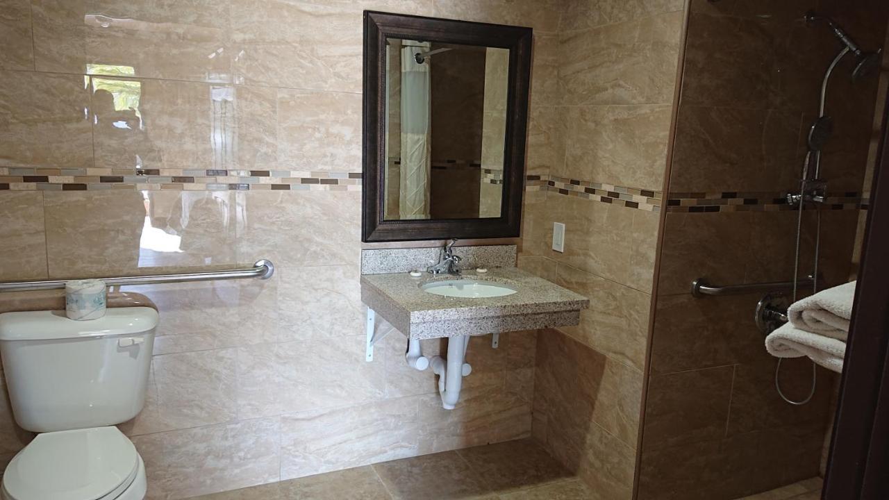 Santa Ana Travel Inn Dış mekan fotoğraf